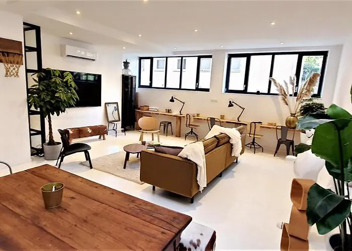 Apartment Loft Hall Of Fame + Garage